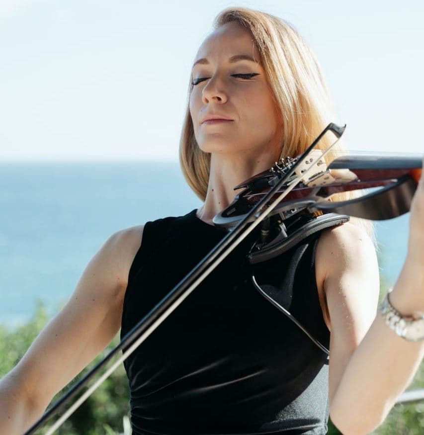 Noemi Violin